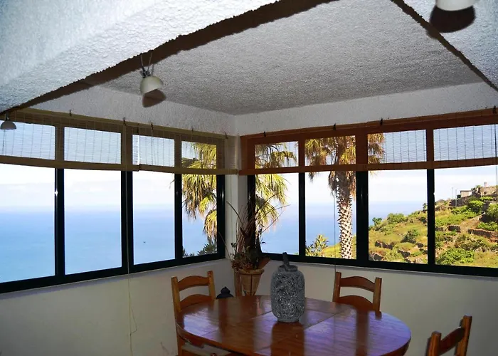 Casal Sao Joao 103 *